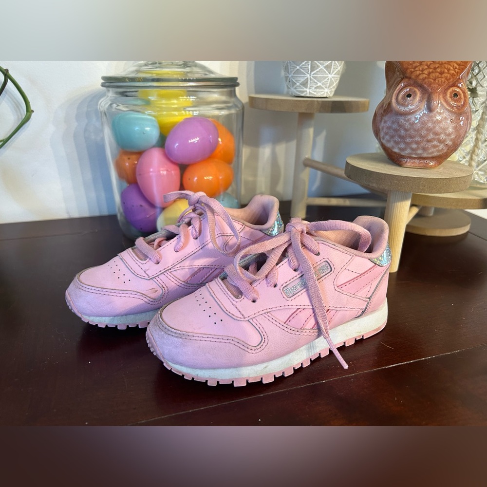 Pink Reebok’s - Picture 3 of 7